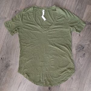 Lululemon Love Tee lll